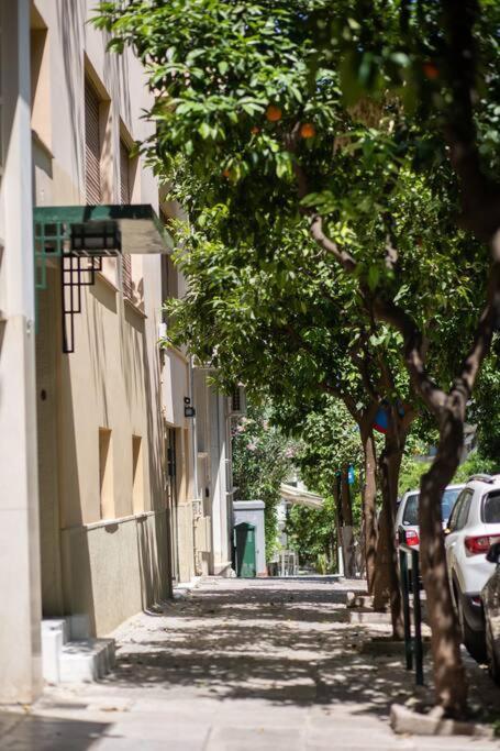 Newly Renovated, Quiet & Central Apartment In Kolonaki Athens Luaran gambar