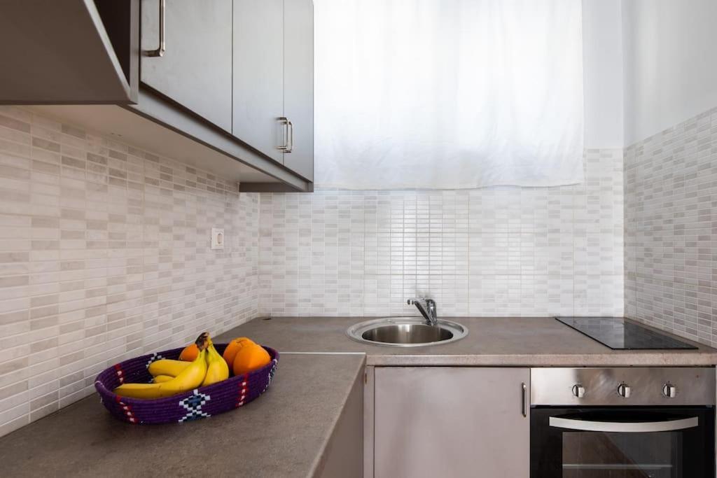 Newly Renovated, Quiet & Central Apartment In Kolonaki Athens Luaran gambar